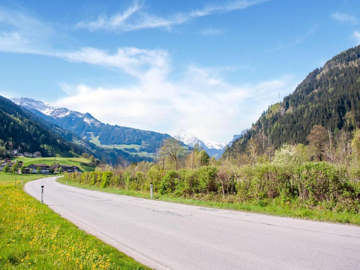Farmhouse With Views Over The Zillertal Grosshartberg ภายนอก รูปภาพ