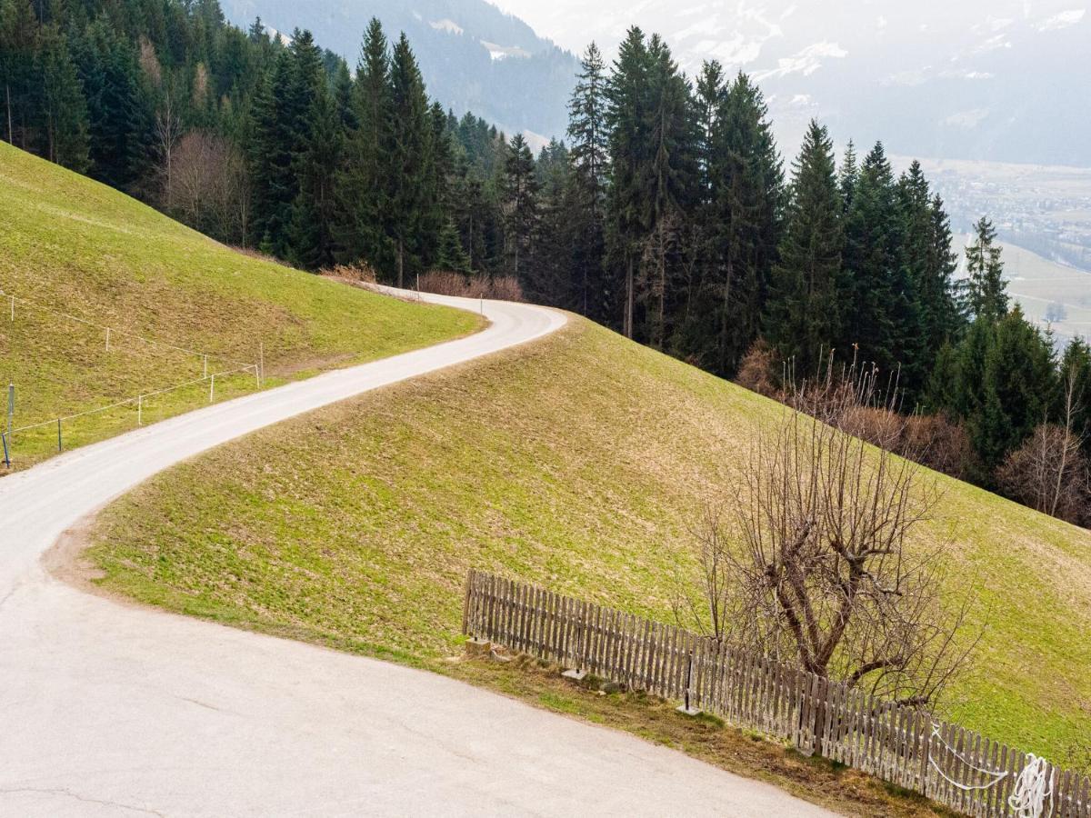 Farmhouse With Views Over The Zillertal Grosshartberg ภายนอก รูปภาพ